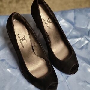 Worthington Black Peep Toe Heels